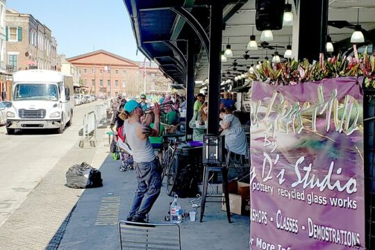 Small Group Local's Guide to the French Quarter Tour