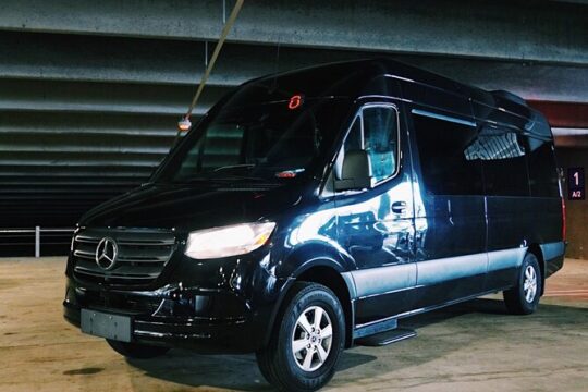 New Orleans Round Trip Chauffeur Driven Transport by Executive Sprinter