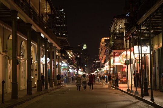 New Orleans Haunted Legends & Scandals Small Group Tour